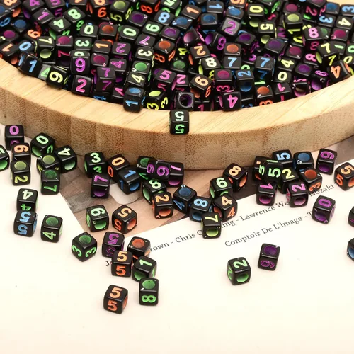 Vista 3 de 1000 cuentas numéricas de acrílico cubo cuentas para la fabricación de joyas (color negro)