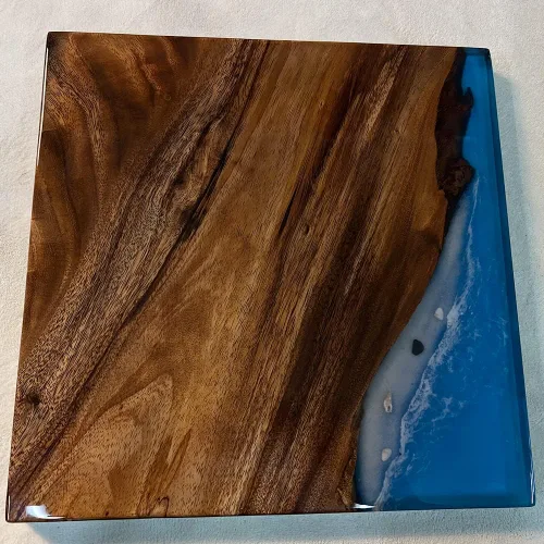 Vista 6 de Mesa de epoxi transparente, mesa de sofá con forma cuadrada, mesa auxiliar de resina de madera, mesa de centro de madera con borde natural para sala
