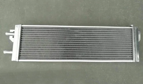 Vista 2 de Intercooler de aire a agua intercambiador de calor líquido de aluminio universal y ventiladores