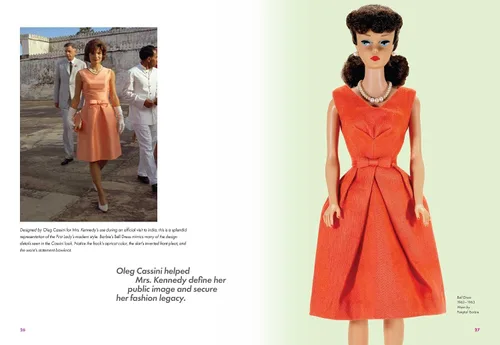 Vista 5 de Barbie Takes the Catwalk A Style Icon's History in Fashion