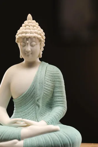 Vista 3 de Houlu Estatua de Buda verde con árbol artificial verde y lámpara de mesa circular LED, estatuas de Buda de cerámica para interiores para decoración