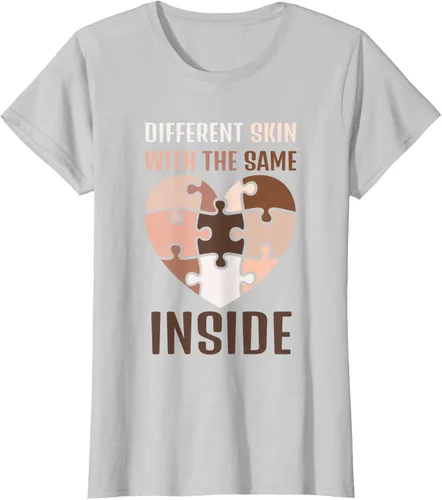 Vista 19 de Camiseta con texto en inglés "Black History Month Different Skin With The Same Love Inside