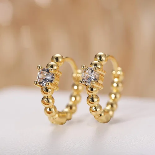 Vista 5 de Juego de 5 pares de aretes de aro dorados o plateados para mujeres y niñas, pequeños colgantes de circonia cúbica, joyas para regalo