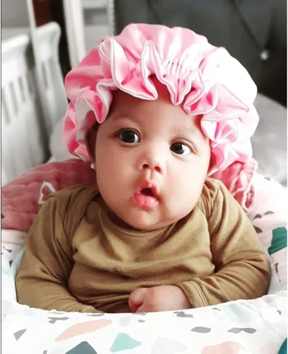 Vista 4 de AKISS - Exquisita gorra para dormir reversible con forro de satén para bebés, recién nacidos, niños grandes y pequeños y mamásmujeres