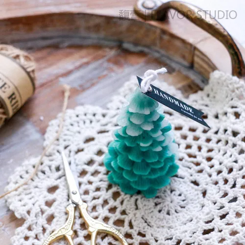 Vista 5 de Molde de vela de silicona para árbol de Navidad 3D para hacer velas, moldes de jabón de silicona de pino de Navidad, decoración de tartas