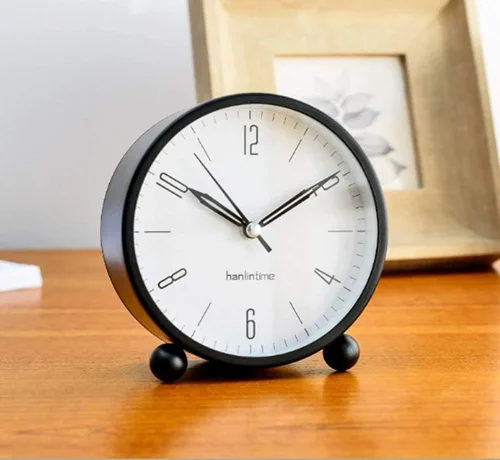 Vista 5 de Reloj despertador analógico, reloj de escritorio pequeño fácil de configurar, sin tictac, con luz nocturna, despertador súper silencioso alimentado