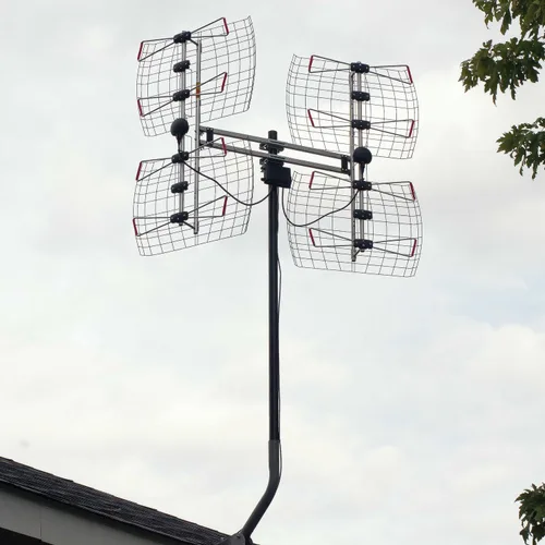 Vista 2 de Antennas Direct Antena HDTV para exteriores Bowtie UHF de 8 elementos, multidireccional, rango de más de 70 millas, TV 4K 8K UHD NEXTGEN