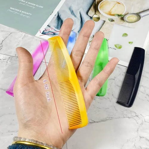 Vista 3 de zYoung Juego de 50 peines de pelo de plástico fino con bolsillo para mujeres y hombres, peine de aderezo fino, Peines para cabello