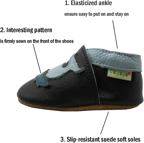 Vista 2 de SAYOYO Zapatos de cuero para bebés y niños pequeños con suela suave de calavera