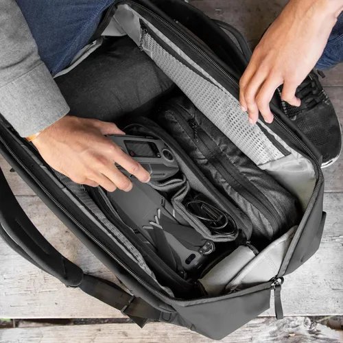 Vista 5 de Peak Design Mochila de Viaje Duffelpack 45-65L, Negro, Mochilas de viaje