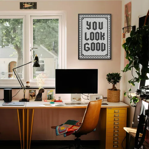 Vista 6 de Arte de pared con citas en blanco y negro minimalista moderno póster "You Look Good" de 08x10 pulgadas con marco negro impresiones en lienzo
