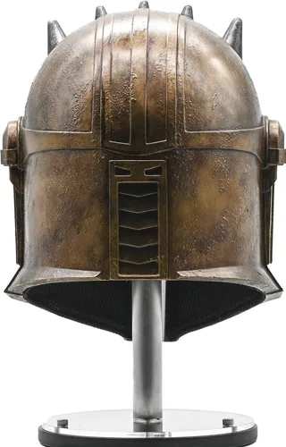Vista 2 de EFX Star Wars The Mandolorian Armorer Helmet.