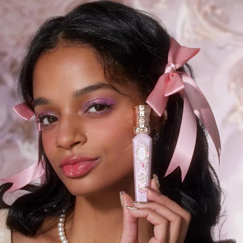 Vista 8 de Flower Knows Violet Strawberry Rococo Glowy Lip Gloss, Hot Pink Shimmer G02 Bebida de frambuesa