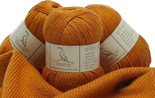 Vista 13 de Ovillo de lana de merino para tejer (3 capas) suave y ligero de 150g para ganchillo (Beige)