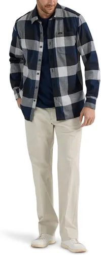 Vista 66 de Lee Extreme Motion Pantalón regular recto sin pliegues al frente para hombre
