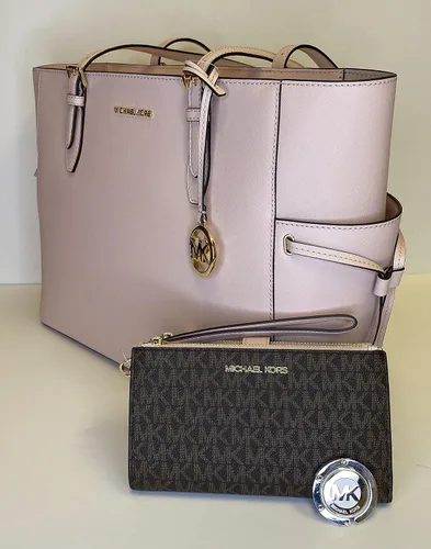 Vista 4 de Michael Kors MICHAEL Michel Kors Gilly - Bolsa de viaje con cordón grande con doble cierre para la muñeca