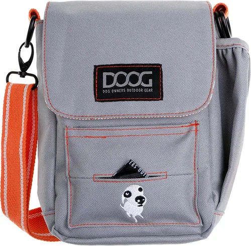 Vista 7 de Bolso DOOG Walkie - Bolsa de golosinas para perros ajustable con compartimentos para bolsas de excrementos y botellas de agua - Ajuste cómodo