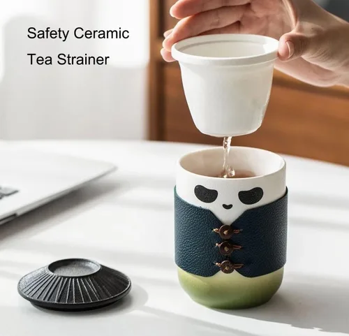 Vista 5 de Juego de té de viaje, bonita taza de té panda con bolsa portátil, tetera de cerámica china de gongfu de 13 onzas con 4 tazas de té de cerámica