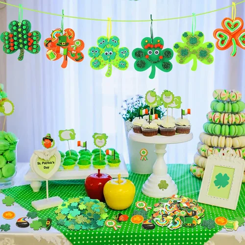 Vista 4 de JULBEAR - Kit de 790 calcomanías de espuma para el día de San Patricio para niños