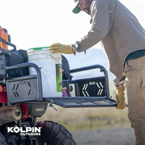 Vista 6 de Kolpin ATV Soporte de Cesta Trasera Abatible con Portón Trasero Plegable Universal - 53300, Negro