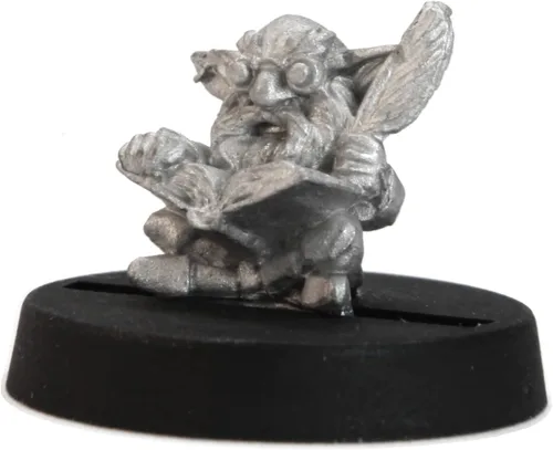 Vista 8 de Stonehaven Female Gnome Paladin Miniature - Lead-Free Pewter Figure, 28mm Scale, Unpainted, Made in USA