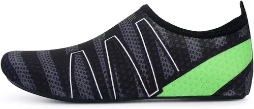 Vista 2 de QACOHU Zapatos de agua para hombre y mujer, zapatos de agua de secado rápido para buceo, surf, natación, playa, yoga