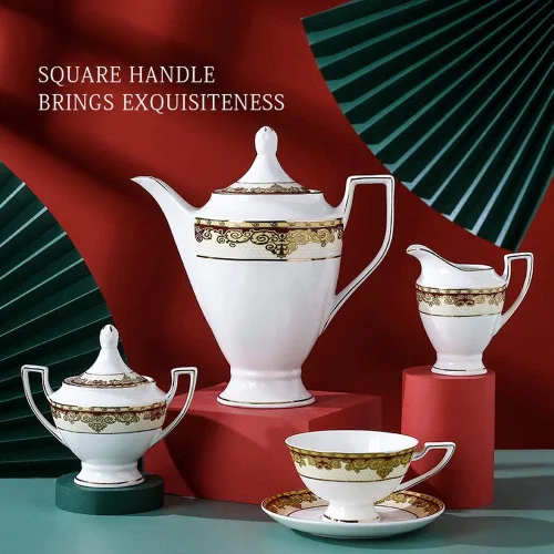 Vista 3 de Porlien - Juego exquisito de 4 de tazas de té/café y platos dorados con bordes rojos. De porcelana, para la hora del té o fiestas de té. Empaque
