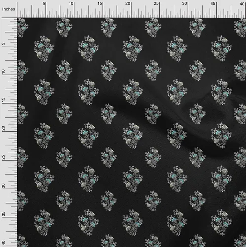 Vista 3 de Tela de poliéster oneOone de micro malla con hojas y estampado de bloques florales por Yardtwoinch de ancho