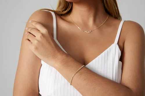 Vista 4 de Kyerlyn Pulsera enchapada en oro de 14 quilates hecha a mano con puntos delicados pulseras finas para uso diario para mujeres y hombres tamaño 65