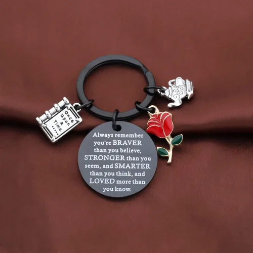 Vista 3 de Llavero de joyería de cuento de hadas con dije de rosa de Belle, regalos inspiradores, siempre recuerda que eres más valiente de lo que crees