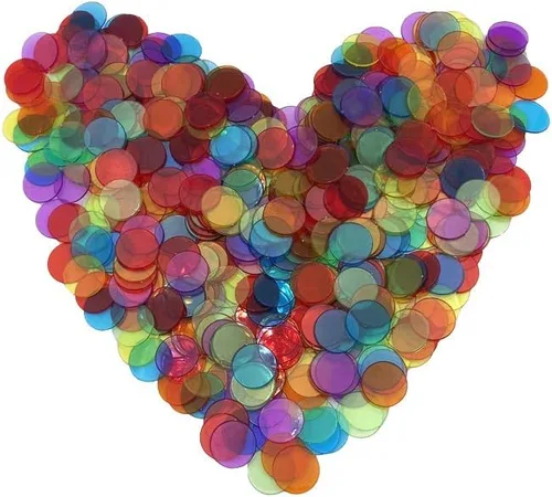 Vista 4 de JUNWRROW 500 piezas de 3/4 pulgadas transparentes de 6 colores Bingo contando chips con bolsa
