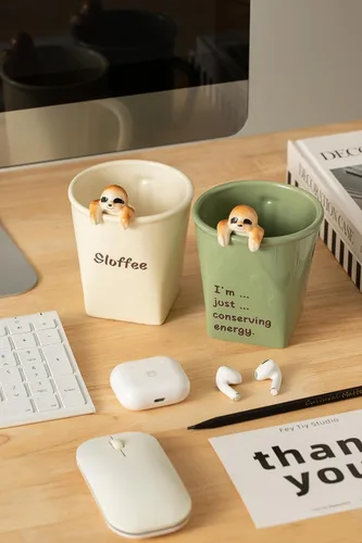 Vista 7 de DIHOclub Taza de cerámica divertida con perezoso 3D para mujeres y hombres, taza de café con diseño de perezoso para regalar a los mejores amigos