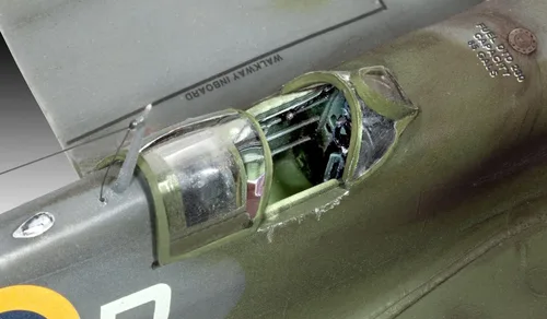 Vista 7 de Revell Spitfire Mk.II Kit de modelos, escala 1: 48