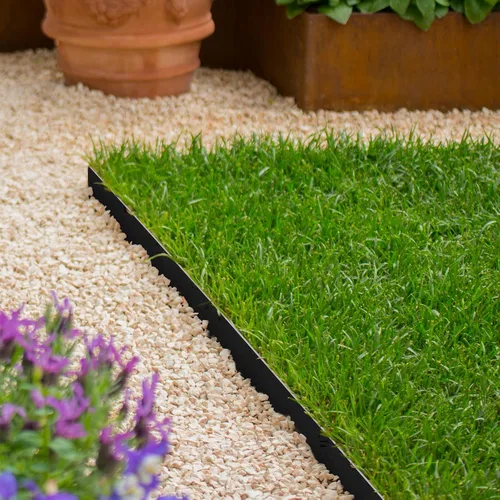 Vista 7 de Worth Garden Paquete de 10 Bordes de Acero Galvanizado para Paisajismo de Césped - Tiras de Metal Doblables con Recubrimiento en Polvo Negro de 4.5