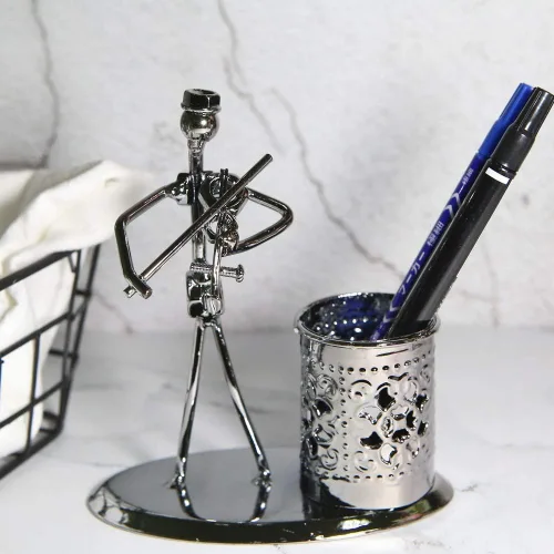 Vista 7 de Música Tema de Músico Sombrero de Hierro Hombre Arte de Acero Metal Personalidad Creativa Lápiz Titular de Lápiz Taza Olla Oficina Estudiantes
