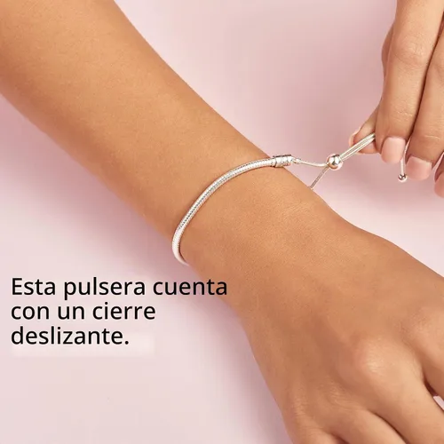 Vista 5 de PANDORA Jewelry Moments Slider - Pulsera de circonita cúbica con dije de serpiente en plata de ley