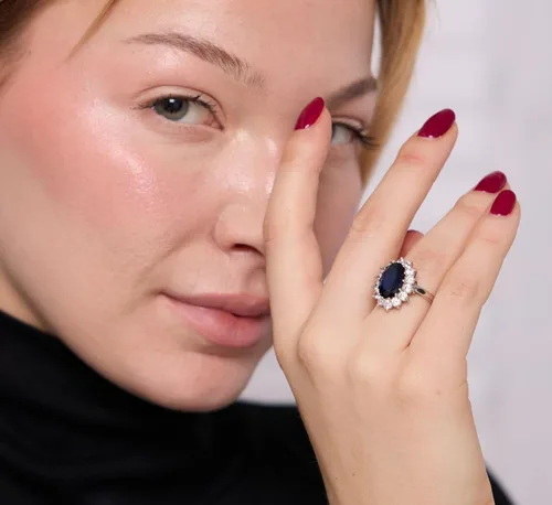 Vista 3 de Beaux Bijoux Anillo de Compromiso de Plata de Ley Grande Ovalado con Zafiro Azul Creado y Circonia Cúbica Clara, Anillo de Novia, Estilo Princesa