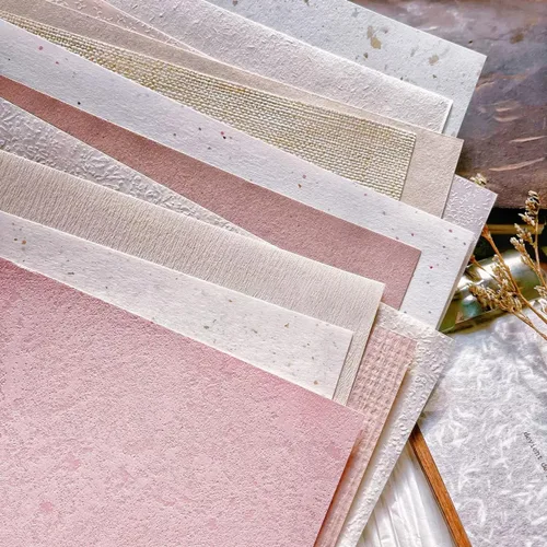 Vista 3 de Juego surtido de 13 hojas de papel texturizado para álbumes de recortes, papel especial para manualidades para álbumes de recortes, suministros