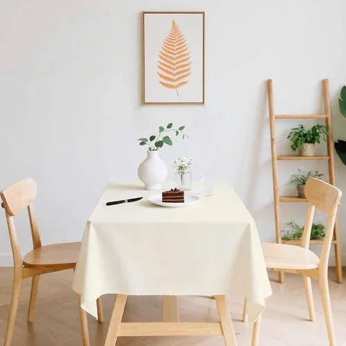Vista 6 de Paquete de 2 Manteles de Plástico Beige Desechables Cubiertas de Mesa Mantel Rectangular Beige para Fiesta Baby Shower Boda Cumpleaños Mantel