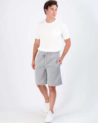 Vista 5 de Real Essentials Paquete de 3 pantalones cortos deportivos de forro polar para hombre de 9 pulgadas, tallas regulares y grandes altas