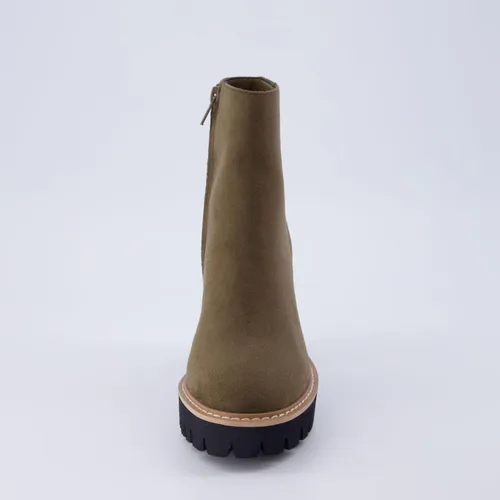 Vista 3 de CUSHIONAIRE Bota de tacón Ringo para mujer + espuma viscoelástica, anchos disponibles