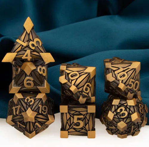 Vista 5 de ARUOHHA DND - Juego de dados de metal con caja de regalo, 7 piezas de dados poliédricos de oro antiguo, juego de rol hecho a mano de 6 caras D y D