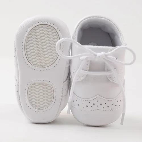 Vista 6 de Zapatos de bebé para niños y niñas, suela suave, antideslizante, de piel sintética, para bautizo, zapatos de bautizo, zapatos de cuna para recién