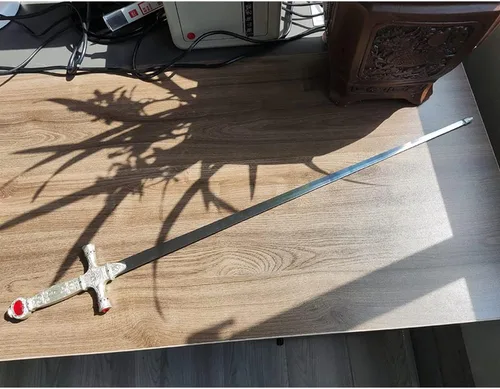 Vista 6 de COSWOR Espada Goblins de acero inoxidable de 31.5 pulgadas con mango de rubí blanco para regalo, cosplay, colección
