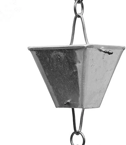 Vista 2 de Nutshell Stores Cadena de lluvia de tazas cuadradas extra grandes, aluminio, 8 pies