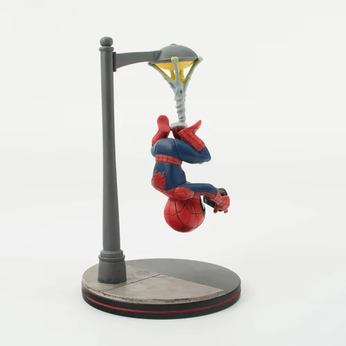 Vista 4 de QMx Marvel Spider-Man Spider Cam Q-Fig Diorama
