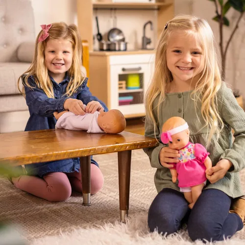 Vista 7 de Baby's First Bathtime Baby Softina en Rosa y Floral Jumper con Diadema a Juego y Piel con Sensación Tan Real - Seguro para Niños de 1 Año en Adelante