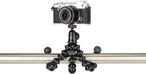 Vista 10 de Joby GorillaPod - Kit de trípode compacto con cabezal esférico para cámaras sin espejo de hasta 2.2 libras, negro/carbón.