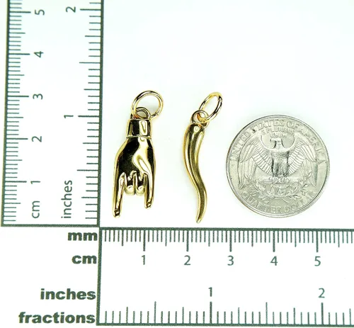 Vista 4 de Collar combinado de Mano Cornuto y Cornicello, en cadena de caja de 24 pulgadas, para hombre, cuerno de mano italiano de la suerte, antimal de ojo