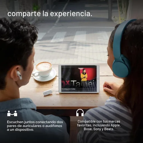 Vista 3 de Twelve South AirFly Pro Adaptador Transmisor/Receptor Bluetooth Inalámbrico para 2 Auriculares, Compartir Audio, Compatible con Jack Auxiliar